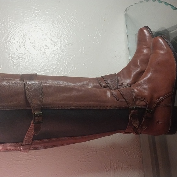 Brown Leather Heeled Boots - Picture 2 of 10